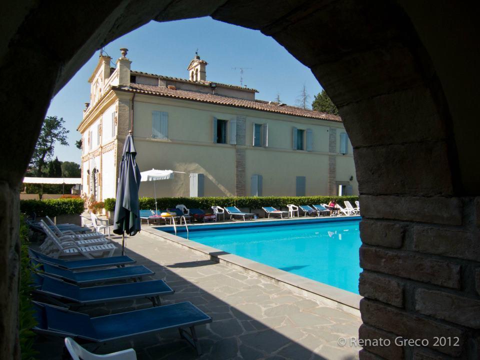 Hotel Villa San Donino Citta di Castello Bagian luar foto